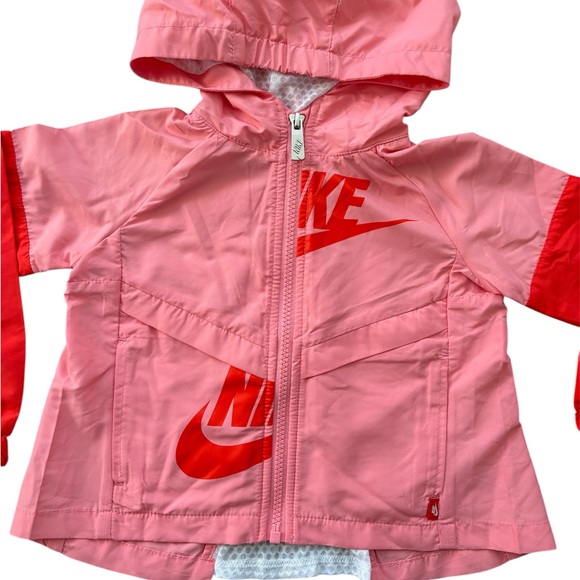 NWOT Girls 3T Nike Sportswear Windrunner Hooded Jacket Pink - Picture 2 of 7